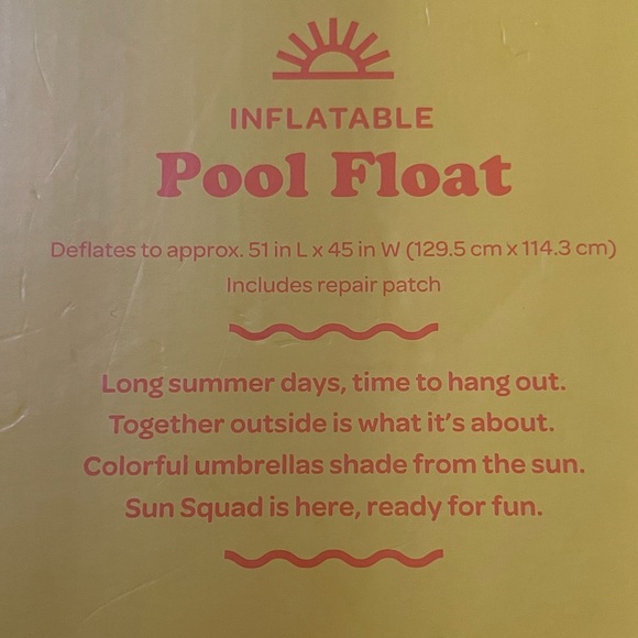 Sun Squad-Inflatable Pool Float - Picture 5 of 7
